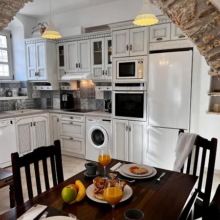 Petra Heritage And Hospitality * Απέραθος